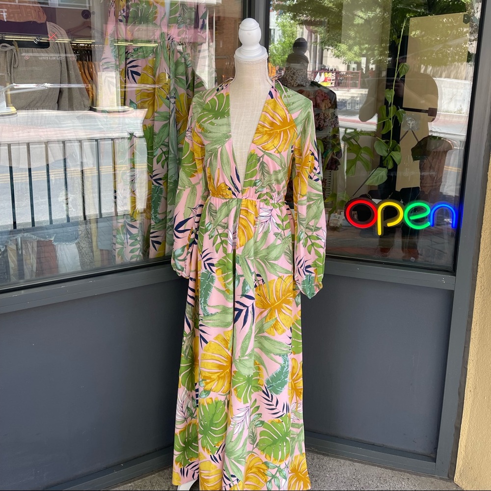 This dress It’s actually 2in1 it’s a long dress and romper. Perfect for summer
